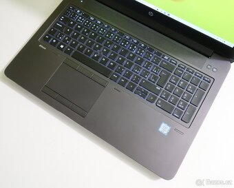 HP ZBOOK 15 G3 /i7-6820/32GB/SSD256GB/M1000M/W11/ZÁRUKA - 4