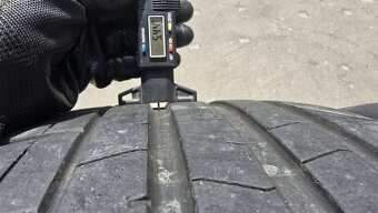 Letní pneu 255/35/20 Pirelli - 4