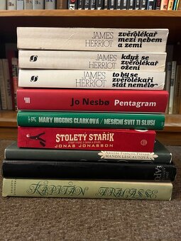 Výběr knih - 4