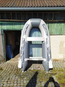 Nafukovací člun - 4