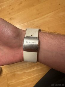 Chytre hodinky Samsung Gear S R750 bile - 4