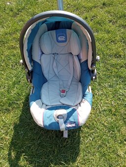 Vajíčko Chicco a sedačka britax - 4