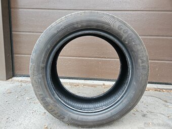 pneu Goodyear Efficientgrip Performance 215/55 R17 - 4