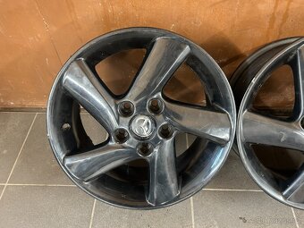 Prodám alu kola 5x114,3 r16 - 4