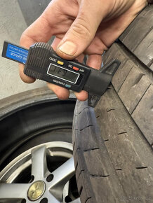 235/55R19 letní pneu Falken - 4