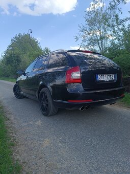Škoda Octavia Rs 2.0 TDI 125 kW dsg - 4