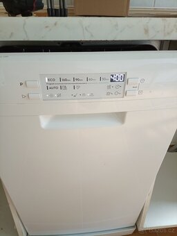 Electrolux myčka ESS42200SW - 4