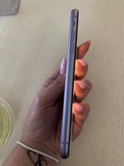 iPhone 11 64gb purple - 4
