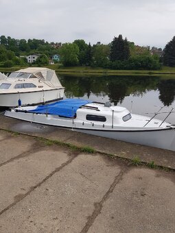Kajutová plachetnice,kajutová loď,motorová loď - 4