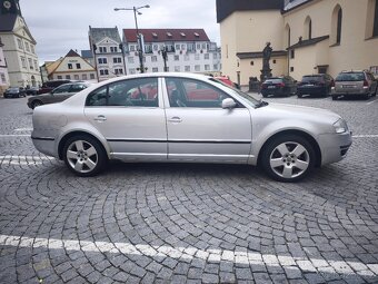 Škoda Superb 1 Facelift - 4