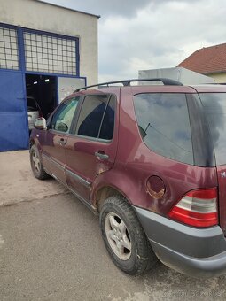 mercedes ML 320 - 4