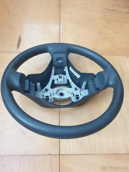 Volant Toyota Yaris 2 - 4
