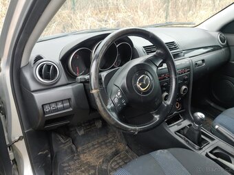 Mazda 3 - 4
