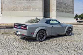 Dodge Challenger 6.4 V8 HEMI R/T Scat Pack Widebody - 4