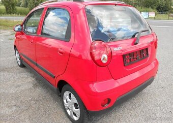 Chevrolet Spark 1,0 i 49 kW KLIMA Serviska benzín - 4