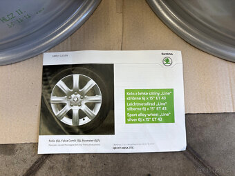 NOVÁ ORIGINÁLNÍ 5J0071495A ŠKODA FABIA 5X100 - 4