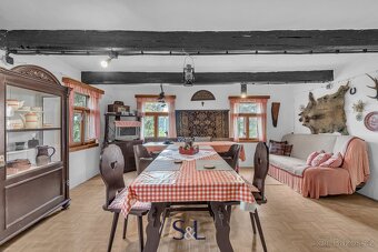 Historický rodinný dům s charakterem chalupy z 18. století – - 4