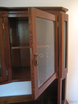 Secesní buffe, možné rozdělit jako komodu - 4