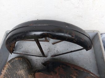 Predni blatnik ČZ 150C - 4