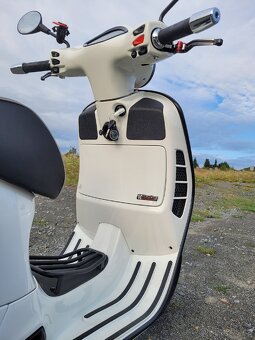 Vespa GTS 300 “Racing Sixties” - 4