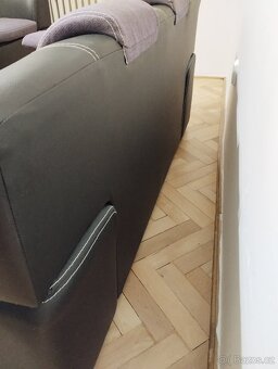 Prodám 3dílnou sedací soupravu - 4