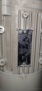 Prodam 4x 3f elektromotor - 4