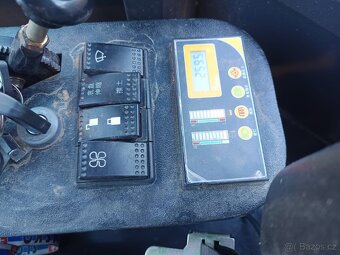 Minibagr 1,5t BK1500ASR - 4