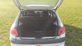 Peugeot 206 1,4 HDI - 4