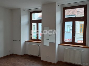 2+KK, 62m2 Slaný Husova, zrekonstruovaný nezařízený byt v ce - 4