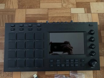 Akai MPC touch - 4