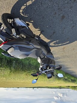 Honda ADV 350 - 4