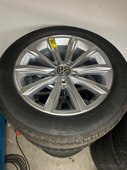 Letní sada alu kol 5x112 r17’ originál VW Passat B8 London - 4