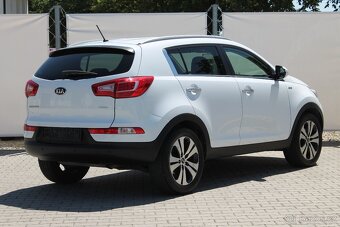 Kia Sportage 2.0CRDI 100kW AWD + LED + TEMPOMAT + PR.SERVIS - 4