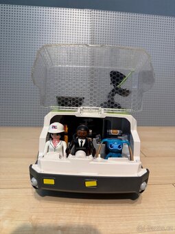 Playmobil set 6692 & 70108 - 4