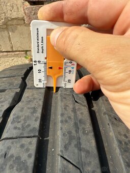 235/34r19, 235 35 r19 letní gumy - 4
