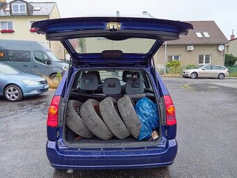 Mitsubishi Space Star 1.3 rok 2002 - 4