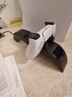 REZERVOVANO Prodam Playstation 5 PS5 mechanika - 4