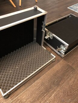 Case 53x32x42 - 4