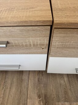 Manželská postel 180x200 cm + 2 stolky - 4