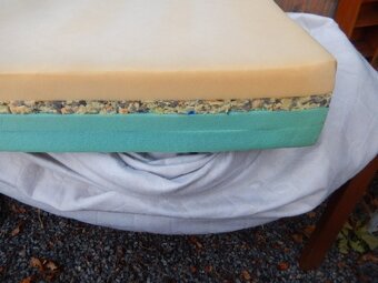 Matrace sendvičová 200x200 cm, střední tvrdost, zachovalá - 4