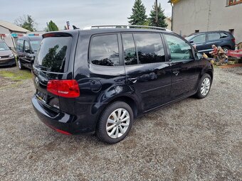 Volkswagen TOURAN 2,0TDI 103KW DSG STYLE - 4
