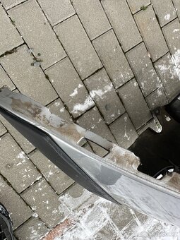 Přední nárazník Dacia Duster - 4