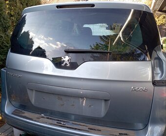 Dveře kufru Peugeot 5008 - 4