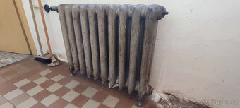 Prodám historické radiátory - 4