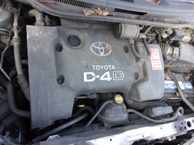 Toyota Corolla Verso - 4