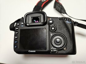 Canon EOS 7D - 4