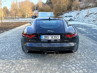 Jaguar F-Type P300 221kW R-Dynamic - 4