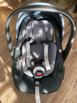 Autosedačka Maxi-Cosi Pebble 360 - 4