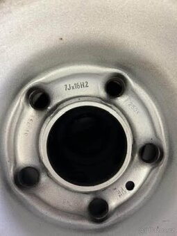 Zimní pneu 215/65 nR 16C - 4