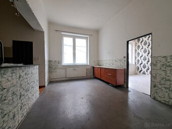 Pronájem bytu 4+kk, přízemí 130m² ihned volný, Židenice - 4